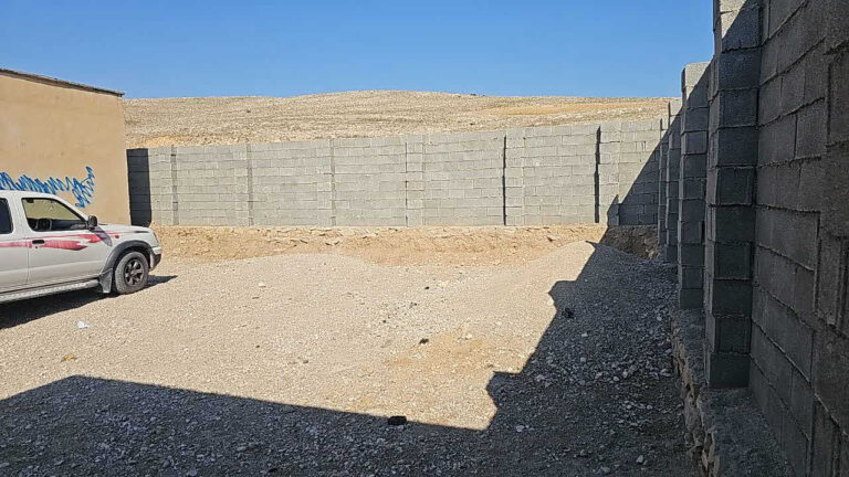 مشارکت در احداث مدرسه یک کلاسه طریق القدس روستای پشت جو شهرستان پل دختر