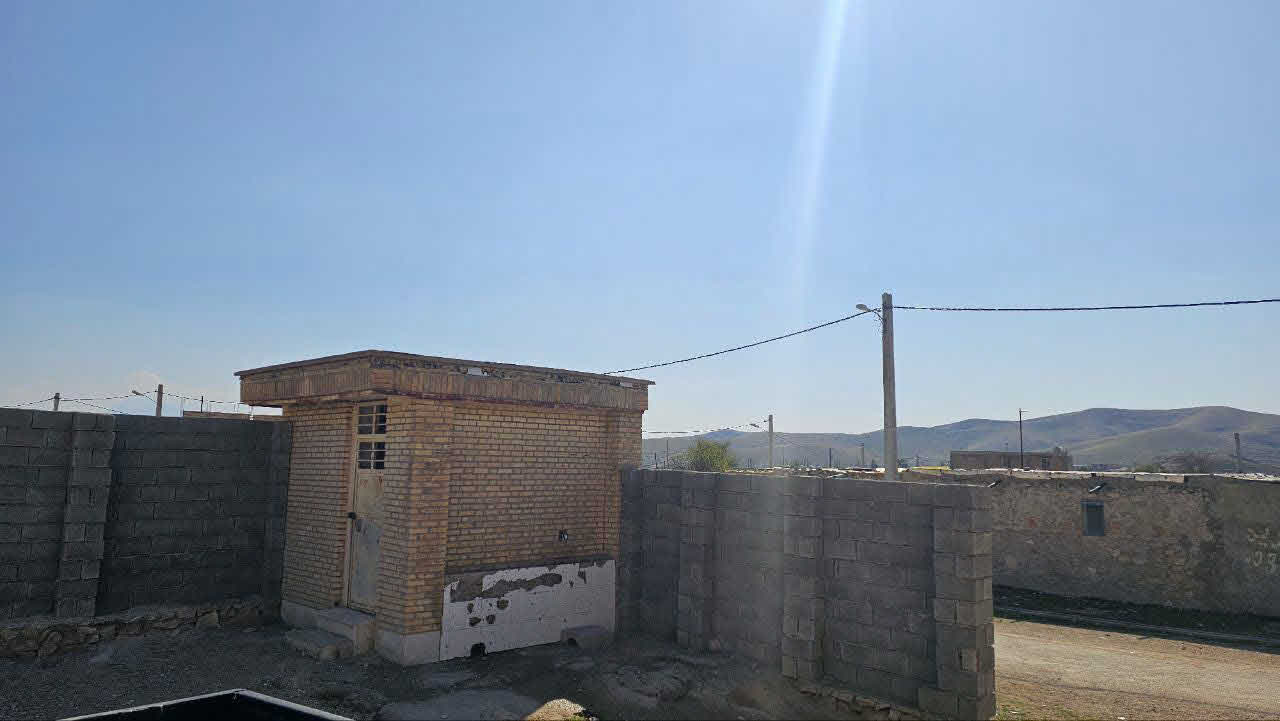 مشارکت در احداث مدرسه یک کلاسه طریق القدس روستای پشت جو شهرستان پل دختر