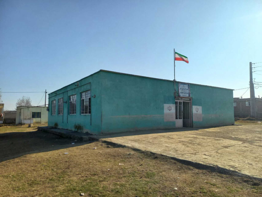 مشارکت در احداث مدرسه شش کلاسه روستای حلاجلارپارس آباد